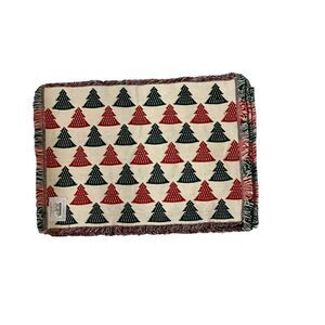 Waterloo Gardens Set of 4 Christmas Holiday Placemats